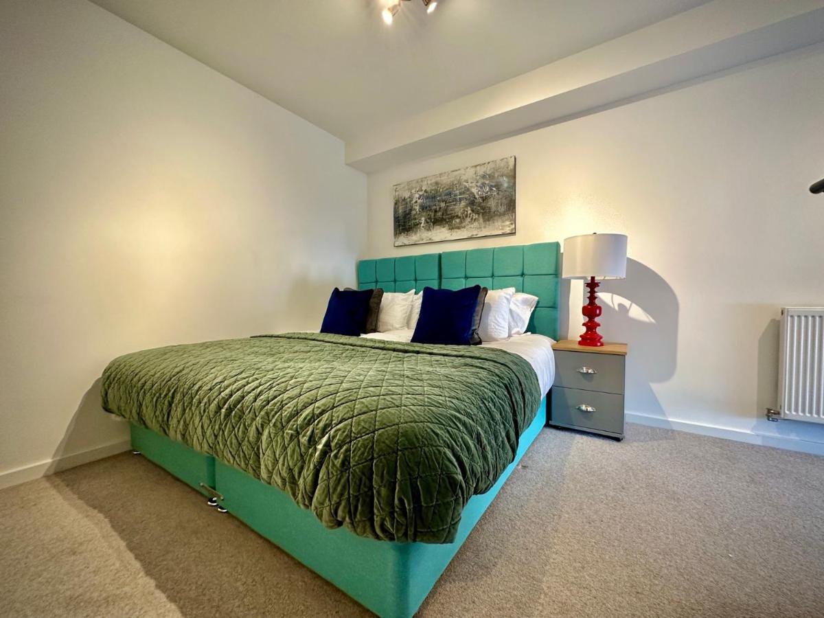 Serviced Apartments Nailsea エクステリア 写真